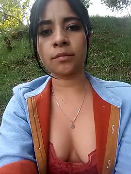 ValerieLove  online show from 11/17/25, 06:01