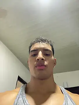 Snapshot of Smith_Fitness chatting on 09/15/25, 09:04 Smith Fitness online show from 09/15/25, 09:04