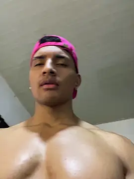 Snapshot of Smith_Fitness chatting on 05/06/26, 02:10 Smith Fitness online show from 05/06/26, 02:10