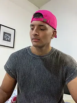 Snapshot of Smith_Fitness chatting on 05/05/26, 01:47 Smith Fitness online show from 05/05/26, 01:47