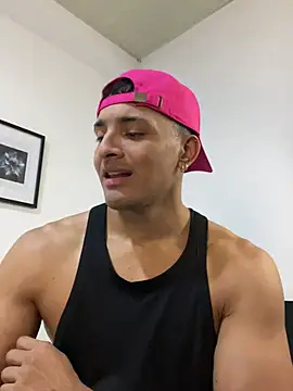 Snapshot of Smith_Fitness chatting on 04/29/26, 03:49 Smith Fitness online show from 04/29/26, 03:49