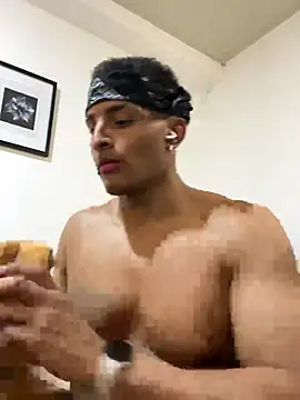 Smith Fitness online show from 11/16/25, 03:55