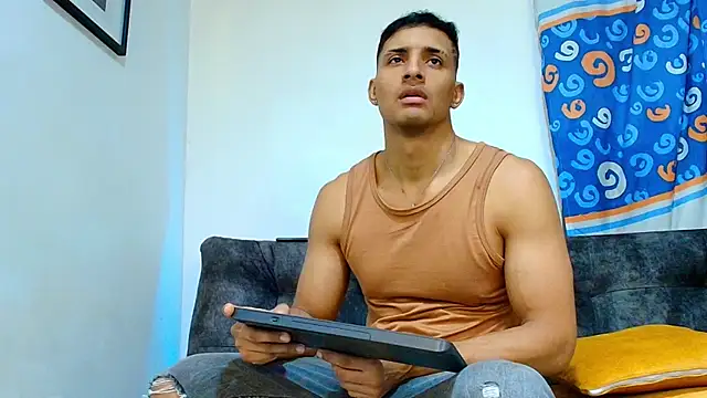 Snapshot of Smith_Fitness chatting on 07/12/26, 06:09 Smith Fitness online show from 07/12/26, 06:09