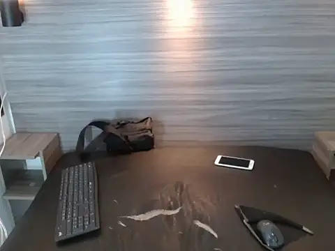 Snapshot of Penelopee_Rouse chatting on 11/24/25, 07:25 Penelopee Rouse online show from 11/24/25, 07:25