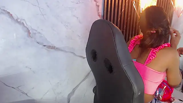 Penelopee Rouse online show from 04/09/26, 07:09