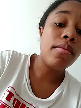 MoniqueMulberry online show from 09/18/25, 04:10