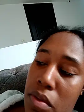 Snapshot of MoniqueMulberry chatting on 11/11/25, 08:14 MoniqueMulberry online show from 11/11/25, 08:14