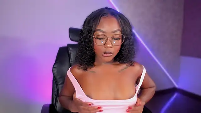 Kishalove  online show from 11/03/25, 11:14