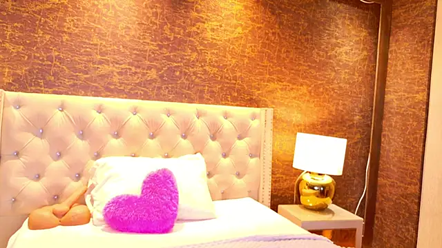 Snapshot of Kishalove_ chatting on 06/10/26, 04:57 Kishalove online show from 06/10/26, 04:57
