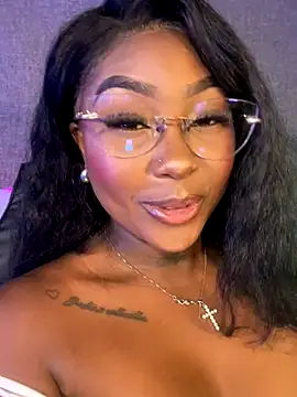Snapshot of Kishalove_ chatting on 09/24/25, 10:55 Kishalove online show from 09/24/25, 10:55