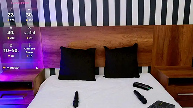 Meganreed  online show from 10/04/25, 04:58