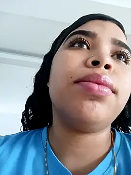 MadissonRizz online show from 11/12/25, 07:07