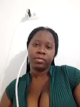 Snapshot of Megan_boobss chatting on 10/30/25, 04:04 Megan boobss online show from 10/30/25, 04:04