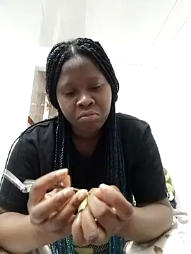 Snapshot of Megan_boobss chatting on 10/03/25, 04:08 Megan boobss online show from 10/03/25, 04:08