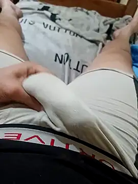 anis3g4 online show from 09/29/25, 08:25