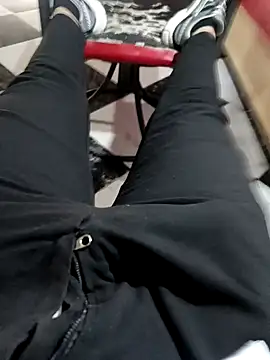 anis3g4 online show from 11/04/25, 12:31