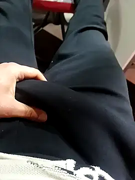 anis3g4 online show from 12/05/25, 01:53