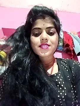 Yatiksha Beby online show from 02/02/26, 01:48