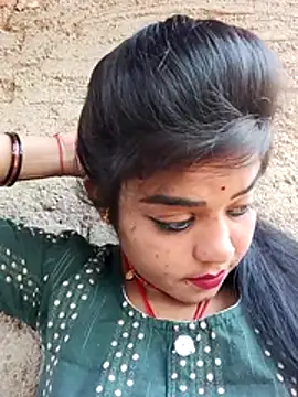 Yatiksha Beby online show from 02/07/26, 09:50