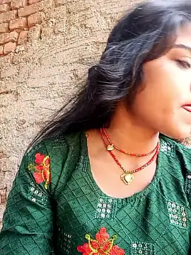 Yatiksha Beby online show from 04/02/26, 03:35