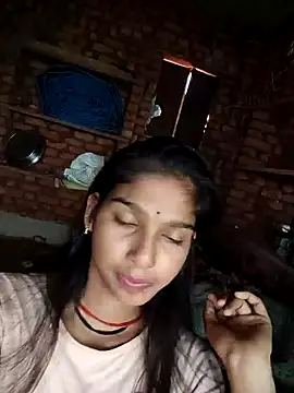 Snapshot of Yatiksha_Beby chatting on 11/01/25, 09:36 Yatiksha Beby online show from 11/01/25, 09:36