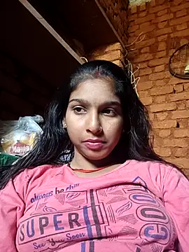 Snapshot of Yatiksha_Beby chatting on 10/13/25, 06:59 Yatiksha Beby online show from 10/13/25, 06:59