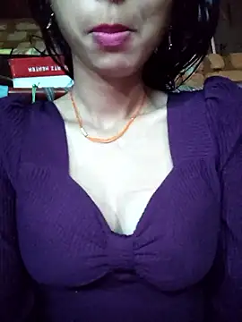 Yatiksha Beby online show from 01/07/26, 02:16