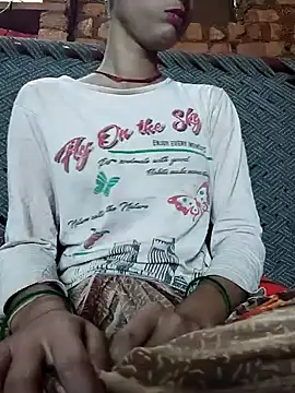 Yatiksha Beby online show from 12/19/25, 08:06