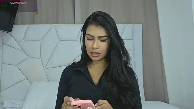 Paulaboterom online show from 11/12/25, 06:56