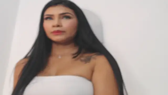 Snapshot of Paulaboterom chatting on 06/17/26, 03:11 Paulaboterom online show from 06/17/26, 03:11