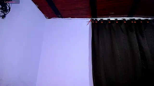 DaraKat18 online show from 12/02/25, 10:39