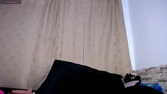 DaraKat18 online show from 04/21/26, 10:27