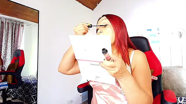 Naomi Redd online show from 10/29/25, 07:35