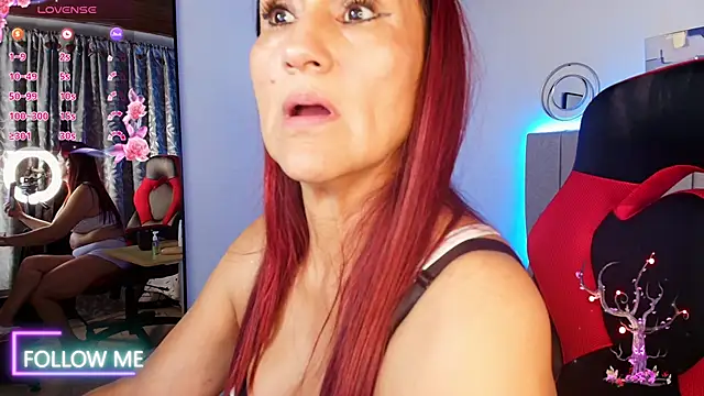 Naomi Redd online show from 11/26/25, 11:05