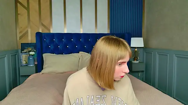 Beverly Gomes online show from 02/15/26, 05:19