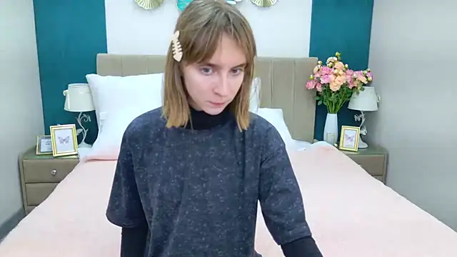 Beverly Gomes online show from 12/03/25, 03:55