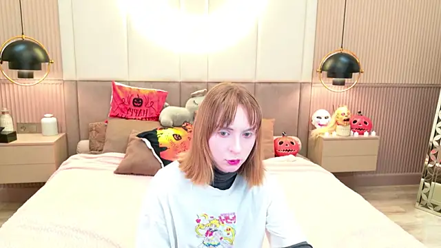 Beverly Gomes online show from 10/30/25, 05:50