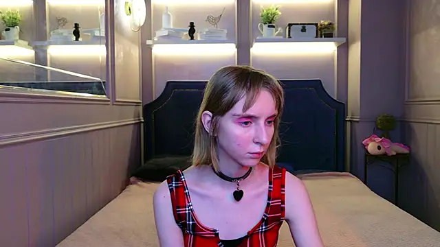 Snapshot of Beverly_Gomes chatting on 07/12/26, 05:30 Beverly Gomes online show from 07/12/26, 05:30