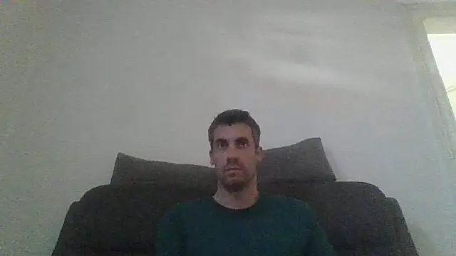 JulioIsHere4you online show from 05/22/26, 08:45