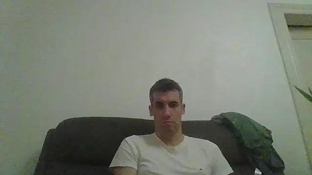 JulioIsHere4you online show from 12/14/25, 12:28