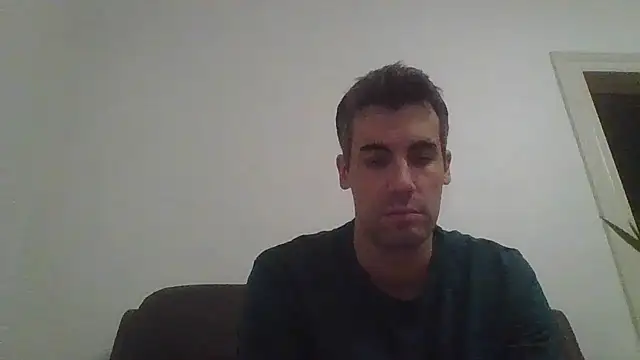 JulioIsHere4you online show from 11/17/25, 12:58