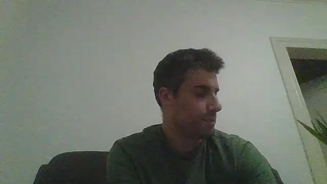 JulioIsHere4you online show from 11/30/25, 11:27