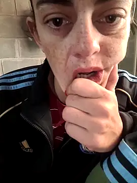 Almendrasexy online show from 10/22/25, 11:53