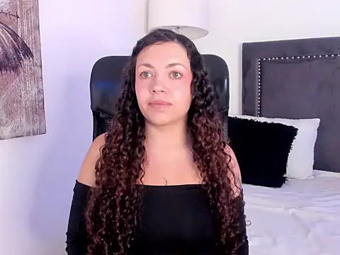 Snapshot of RubyStrong chatting on 03/10/26, 02:10 RubyStrong online show from 03/10/26, 02:10