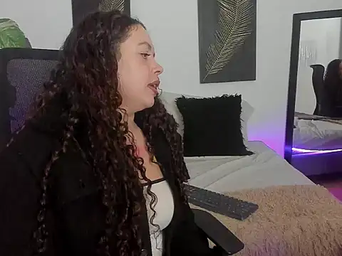 RubyStrong online show from 11/05/25, 12:30