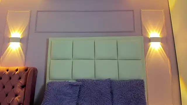 Bella Sumers online show from 04/02/26, 11:39