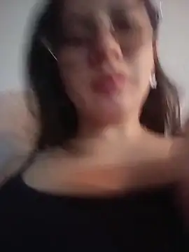 Bella Sumers online show from 05/01/26, 06:57