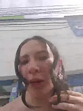 Bella Sumers online show from 05/08/26, 07:50
