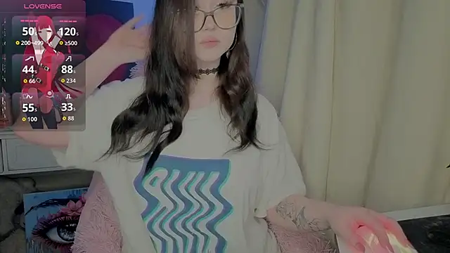 hornyprincess19 online show from 04/20/26, 04:08