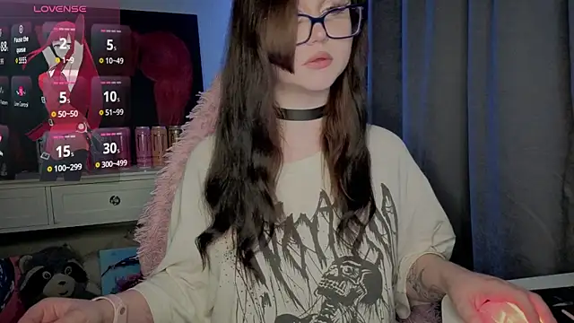 hornyprincess19 online show from 06/03/26, 04:44